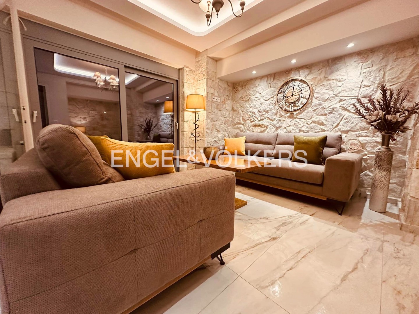 Exceptional villa with swimming pool in Pefkohori