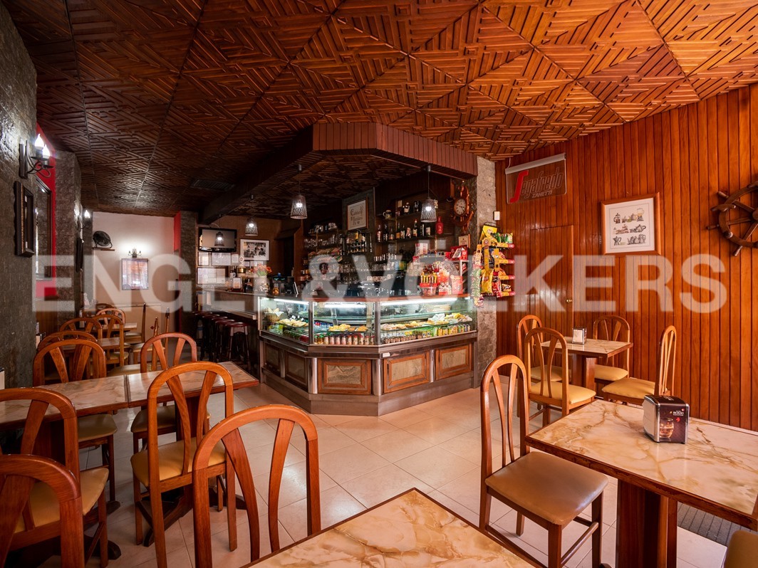 Cafeteria/snack bar in Paço de Arcos