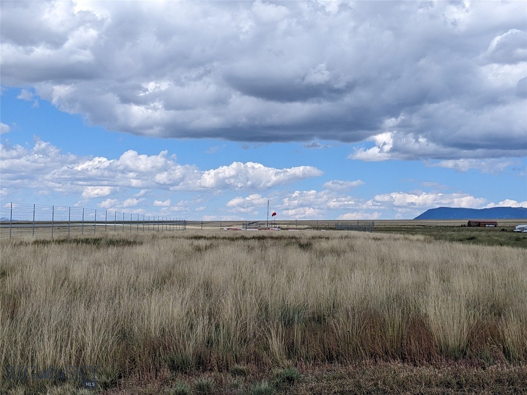 259661 square feet Land in Ennis, Montana