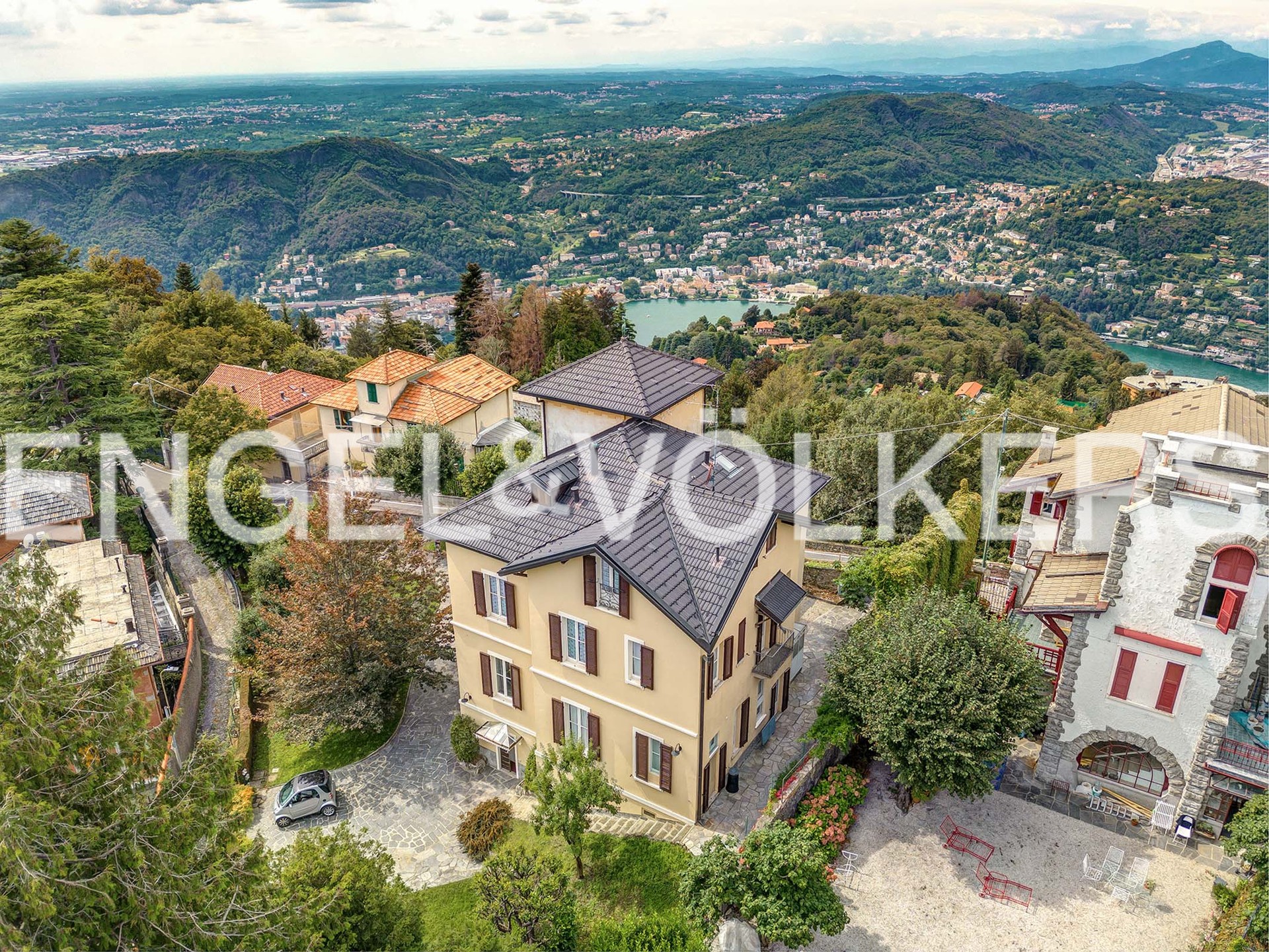 Villa d epoca a Brunate