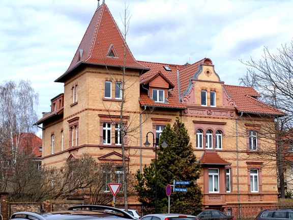 Frontansicht Haus