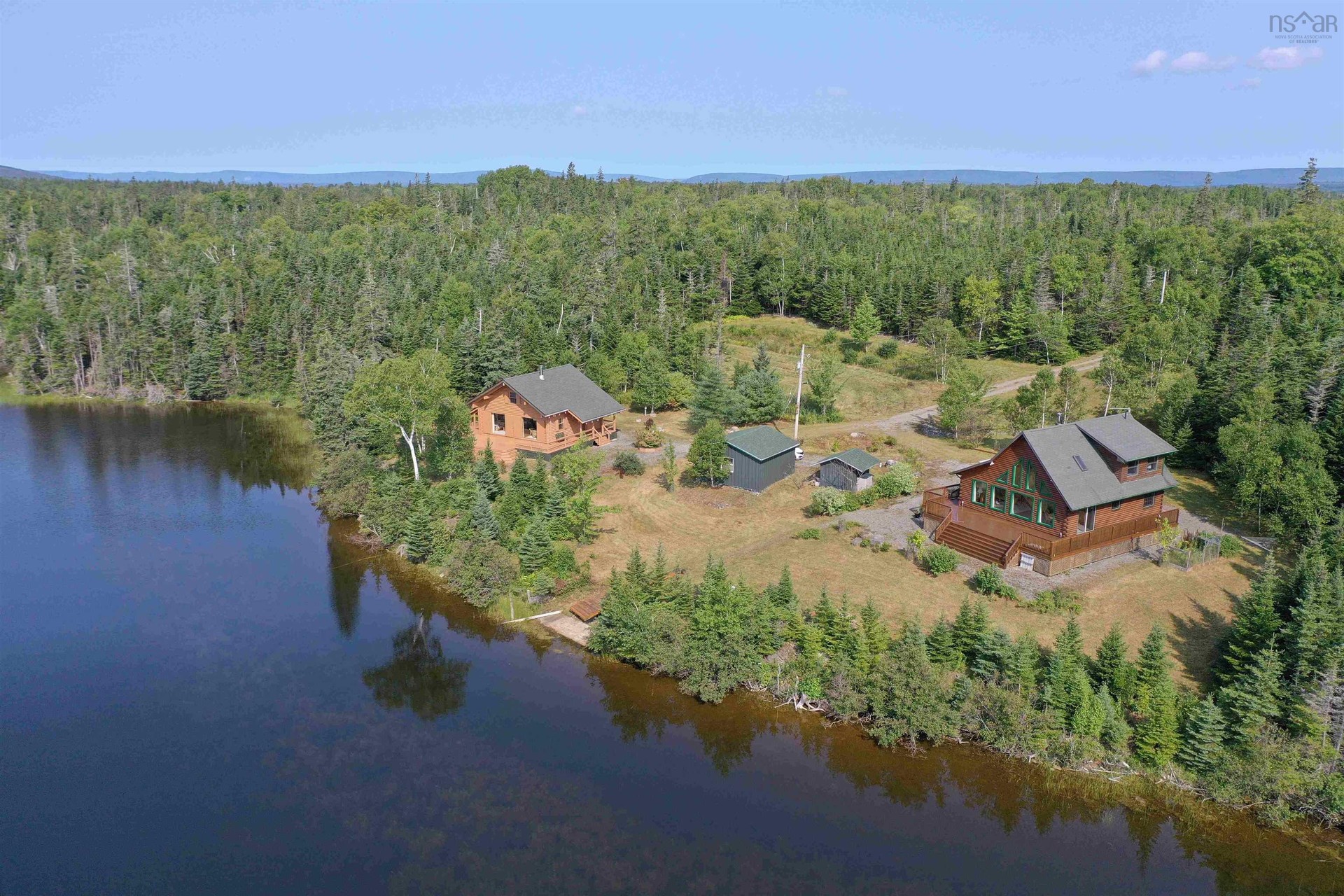 Chalet & Guest Cottage on the Bras d'Or Lake in Cape Breton