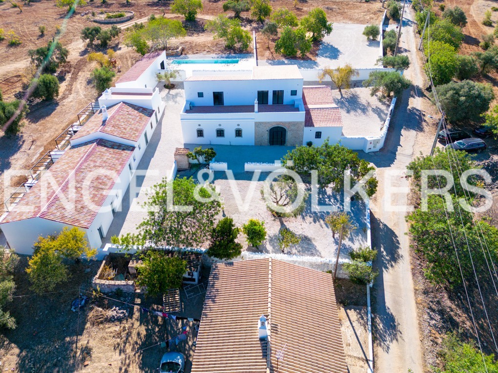 Alg022 - Private 4-hectare estate in Algarve