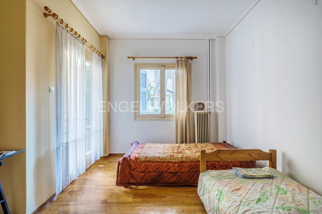 Private rooms for rent in Athens, Greece